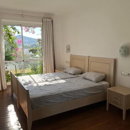 Triplex With Private Pool And Garden Villa Bodrum